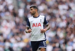 Read more about the article Cristian Romero reshares post slamming Tottenham before quickly deleting it after Arsenal defeat