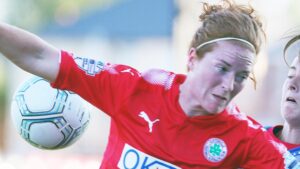 Read more about the article Cliftonville beat Derry City to extend 100% record