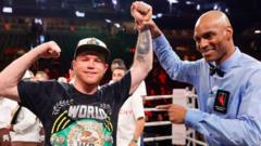 Read more about the article Alvarez ‘best in the world’ after beating Berlanga