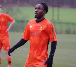 Read more about the article Talented midfielder Kiwanuka keen on return to Uganda after UK exploits