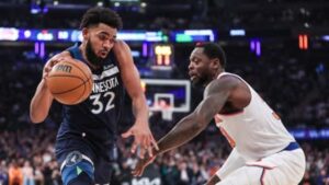 Read more about the article Knicks trading Julius Randle to Timberwolves for Karl-Anthony Towns in reported three-team deal