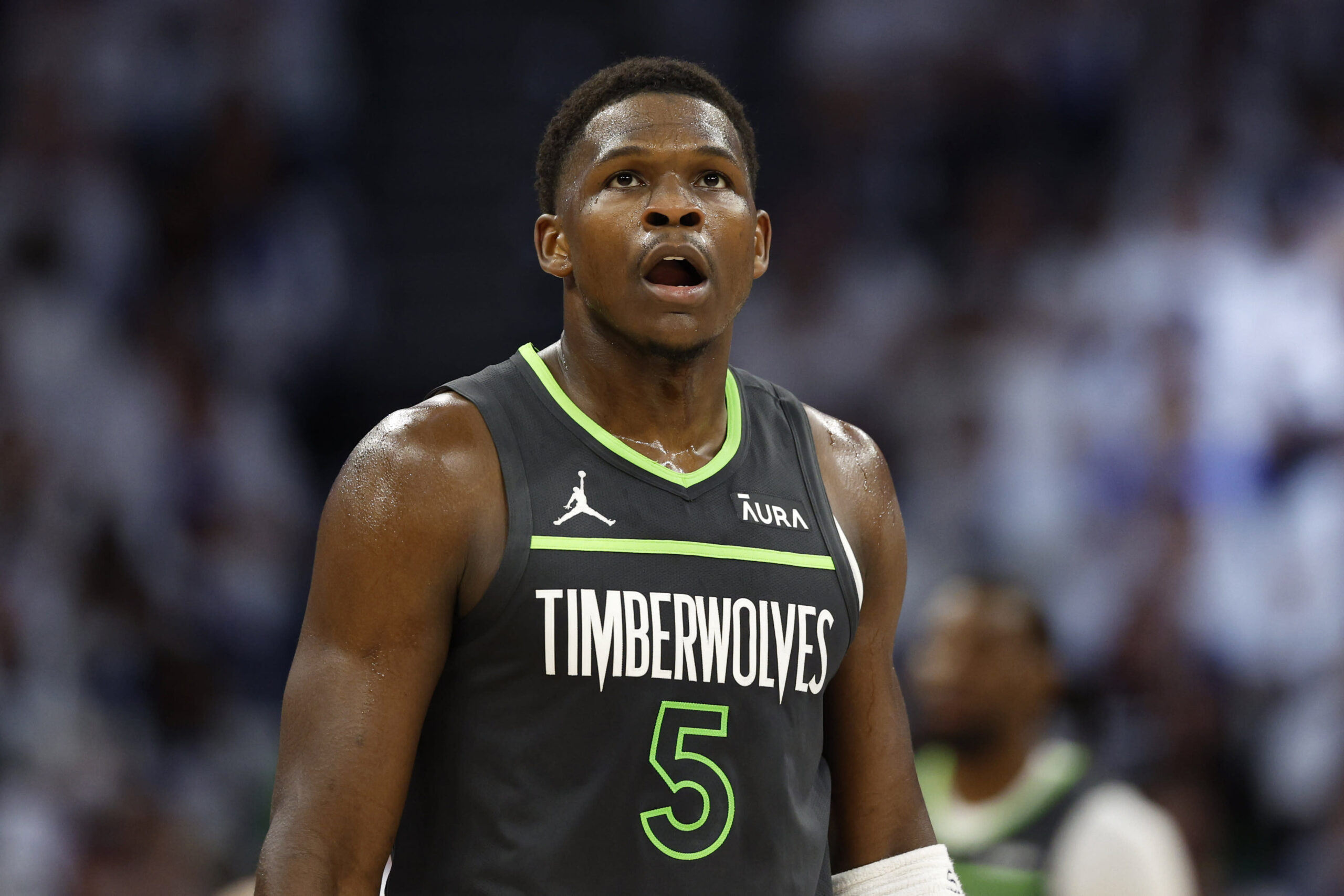 You are currently viewing 2024-25 Fantasy Basketball Rankings: Shooting guard draft tiers