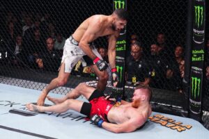 Read more about the article ‘Ultra-violent’ Knockout of the Year contender wins $50,000 bonus at UFC Paris