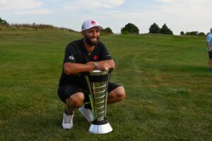 Read more about the article Who made more: Scottie Scheffler or Jon Rahm? Comparing prize money from LIV, PGA Tour in 2024