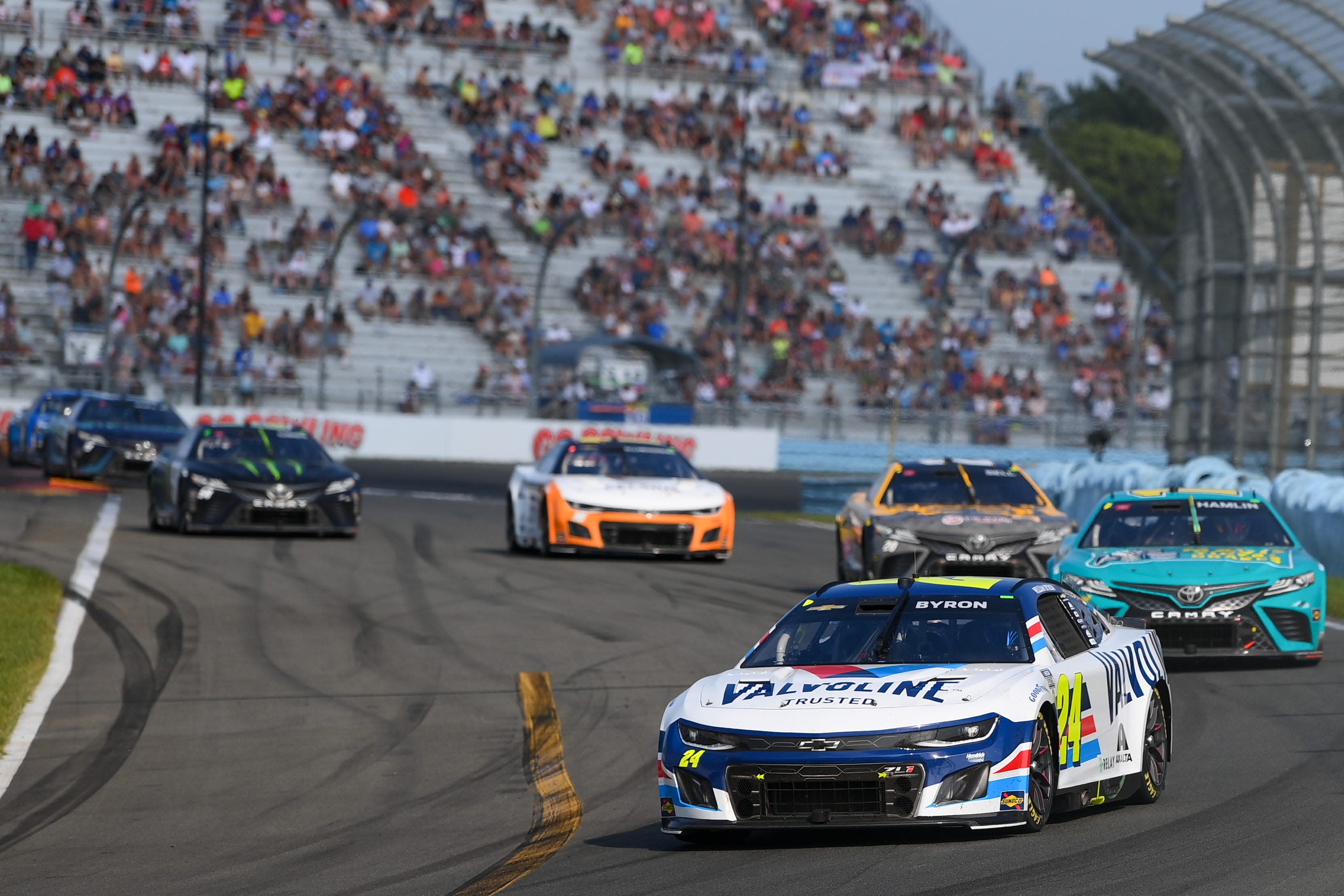 You are currently viewing What channel is NASCAR Watkins Glen qualifying on today? Time, TV schedule, streaming info