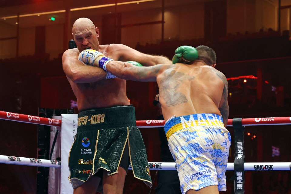 You are currently viewing Tyson Fury causes concern as he admits he hasn’t started training for Oleksandr Usyk rematch while his rival is already in the gym