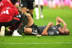 Read more about the article Harry Kane goes off injured ahead of Champions League clash against Aston Villa as Bayern Munich provide update