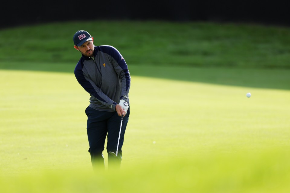 You are currently viewing Golf fans all make same ‘hatgate’ joke after seeing Patrick Cantlay’s appearance at Presidents Cup