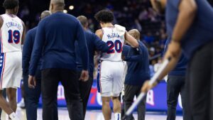 Read more about the article Sixers rookie McCain diagnosed with pulmonary contusion after hard fall