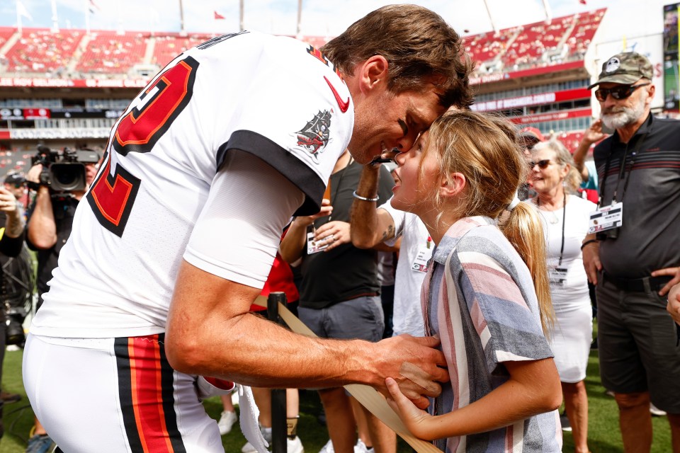 You are currently viewing Tom Brady makes heartfelt message as NFL icon makes $100k donation to ‘fellow Floridians’ after Hurricane Milton destruction