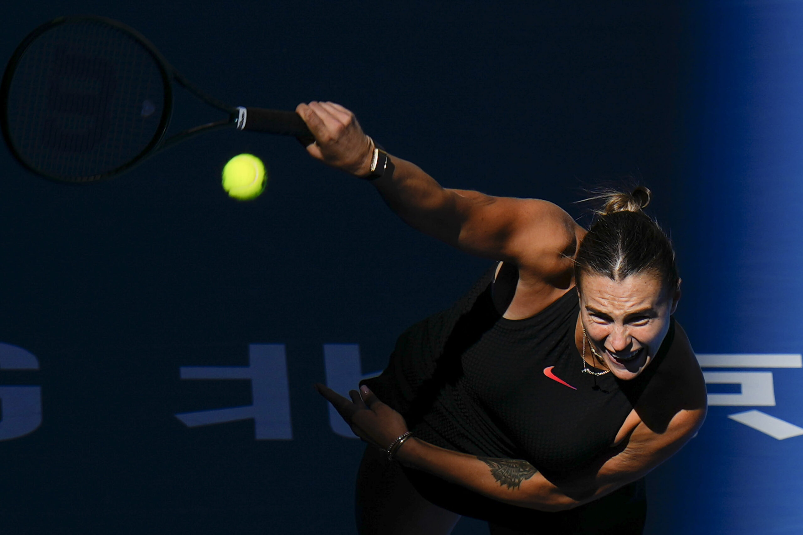 You are currently viewing Sabalenka beats Keys at China Open and equals her career-best win streak