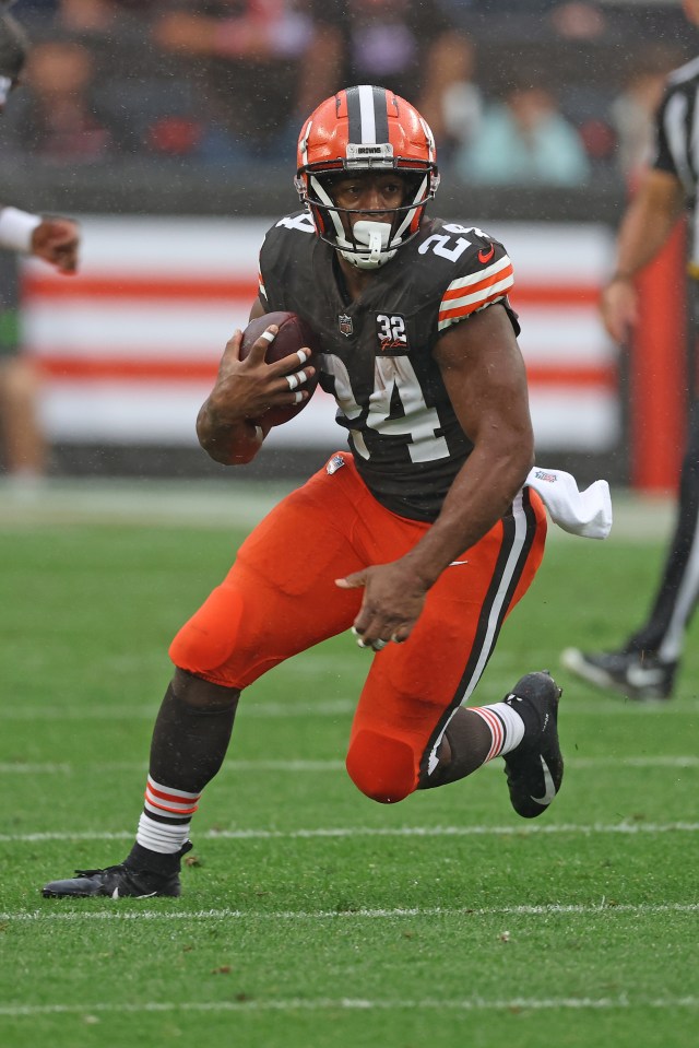 You are currently viewing Nick Chubb pens emotional letter to Cleveland ahead of anticipated return from injury