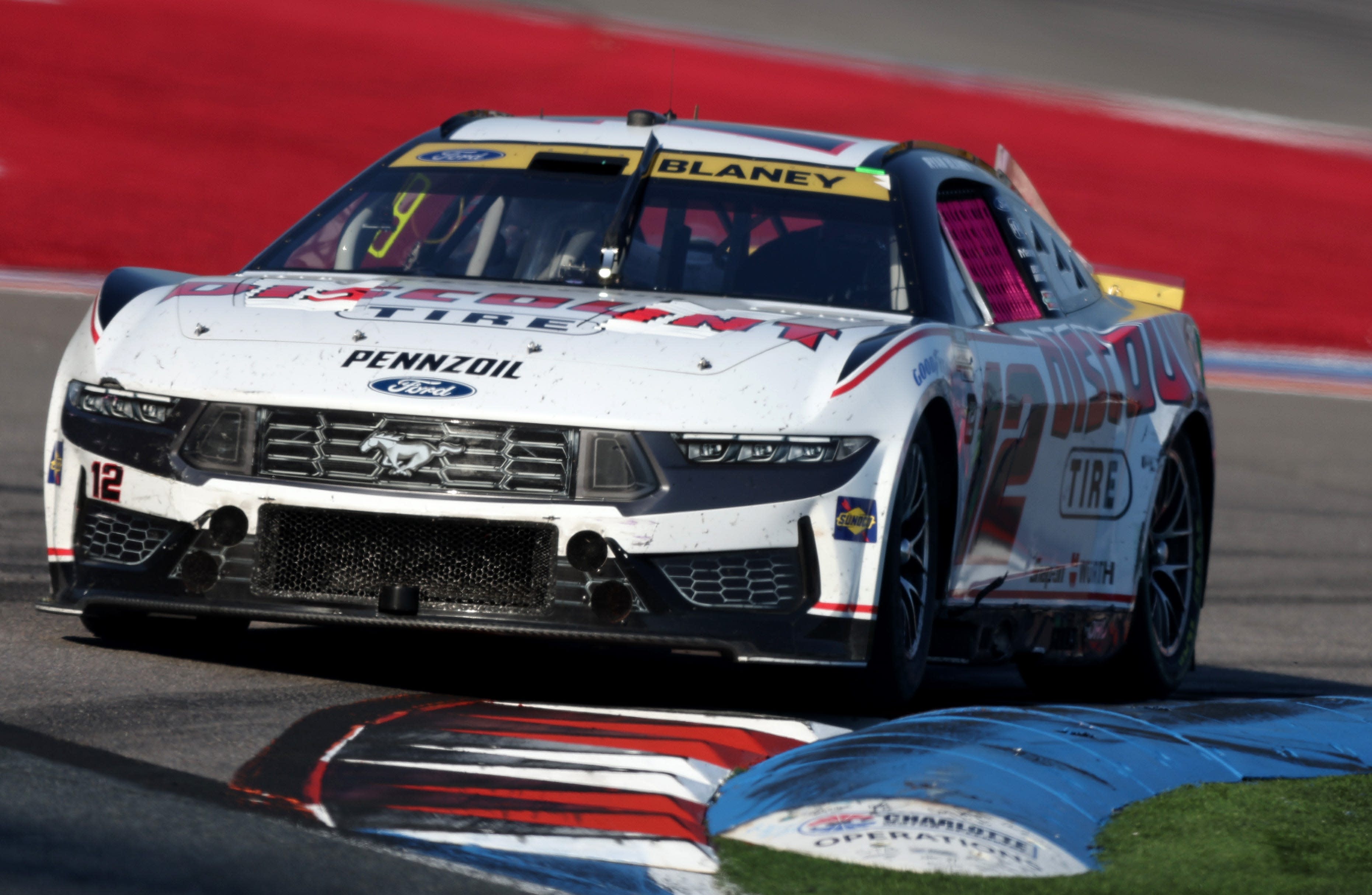 Read more about the article Ryan Blaney crashes in NASCAR Las Vegas race practice