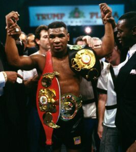 Read more about the article Mike Tyson had his ‘ass kicked’ every day by the same sparring partner, but then got brutal KO revenge