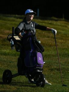 Read more about the article ‘Challenging conditions’ stymie area qualifiers at Franklin girls golf regional