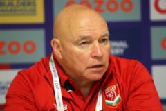 Read more about the article Wales boss Kear hits out at World Cup qualification