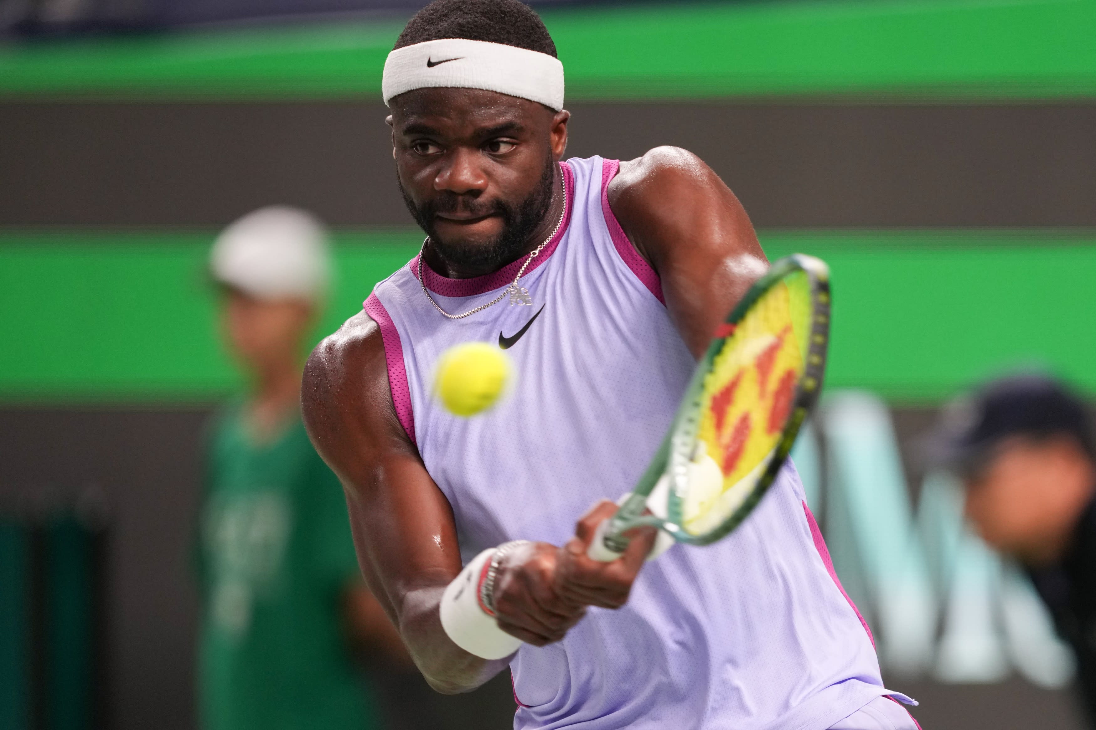 Read more about the article Frances Tiafoe berates chair umpire after late penalty, loss at Shanghai Masters: ‘F*** you, man, f*** you’