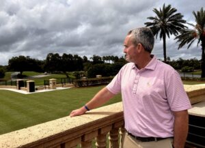 Read more about the article This former PGA golfer came from depths of despair, alcohol abuse. Now he wants to help you