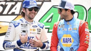 Read more about the article How to watch Sunday’s NASCAR Cup Round of 8 playoff race at Las Vegas Motor Speedway