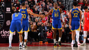 Read more about the article NBA changes Warriors-Blazers final score after admitting error