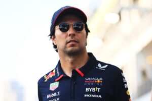 Read more about the article Sergio Perez uses iconic Leonardo DiCaprio video to quash F1 retirement talk