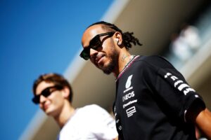 Read more about the article Lewis Hamilton replaced by Mercedes for Mexico GP practice after crash