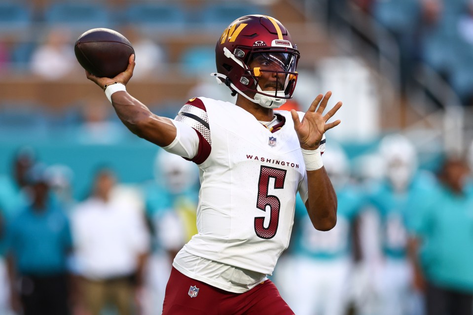 You are currently viewing Jayden Daniels first showdown with Lamar Jackson has ticket prices spiralling – but Washington star makes telling comparison