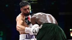 Read more about the article Clinical Azim stops Davies in eighth round