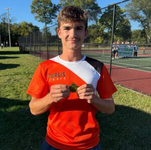 Read more about the article George Ebert wins first singles conference title for Sturgis