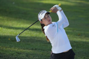 Read more about the article Last year’s playoff loser Thitikul tied for the lead after 3 rounds at LPGA Malaysia