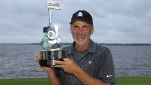 Read more about the article Rocco Mediate, 61, wins again on Champions; fifth decade with Tour-sanctioned win