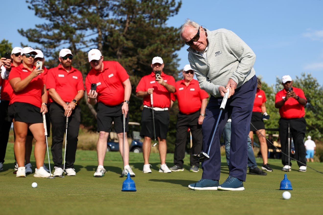 You are currently viewing Jack Nicklaus makes surprise appearance at PGA HOPE event at Congressional