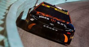 Read more about the article Tyler Reddick captures pole position for Homestead-Miami playoff race