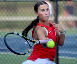 Read more about the article Top performers: Chatham Glenwood’s Ellie Surges remains perfect in CS8 girls tennis