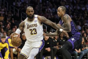 Read more about the article LeBron James’ triple-double helps Lakers win third in a row