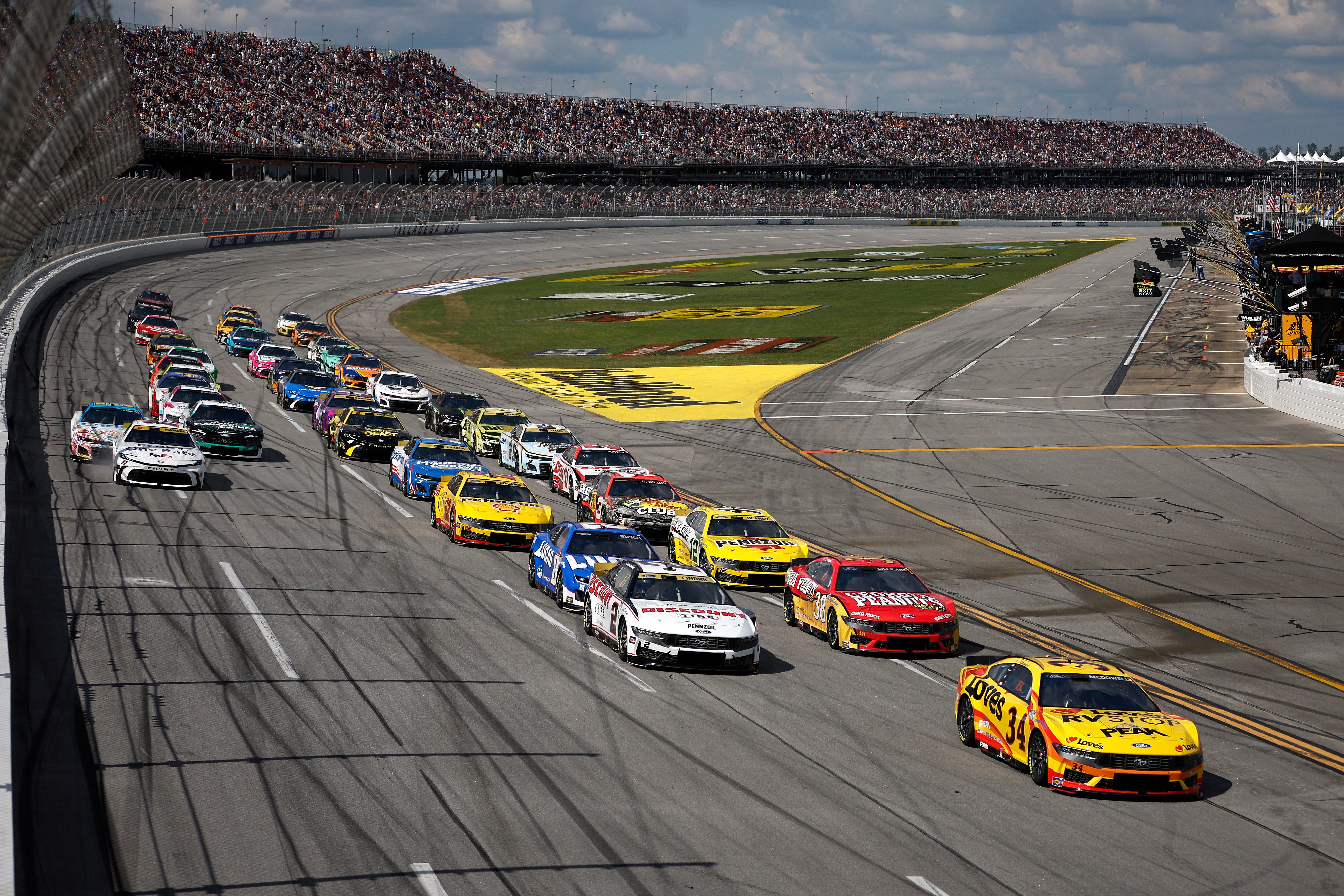 Read more about the article Watch: The big one at Talladega takes out multiple NASCAR playoff contenders