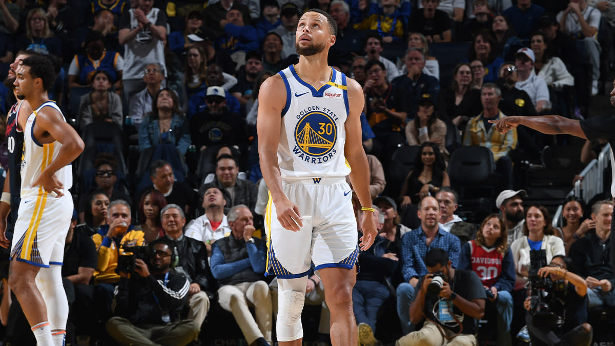 You are currently viewing What we learned as Steph exits loss vs. Clippers with ankle injury