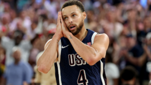 Read more about the article Steph slyly reveals favorite French word he learned at Olympics