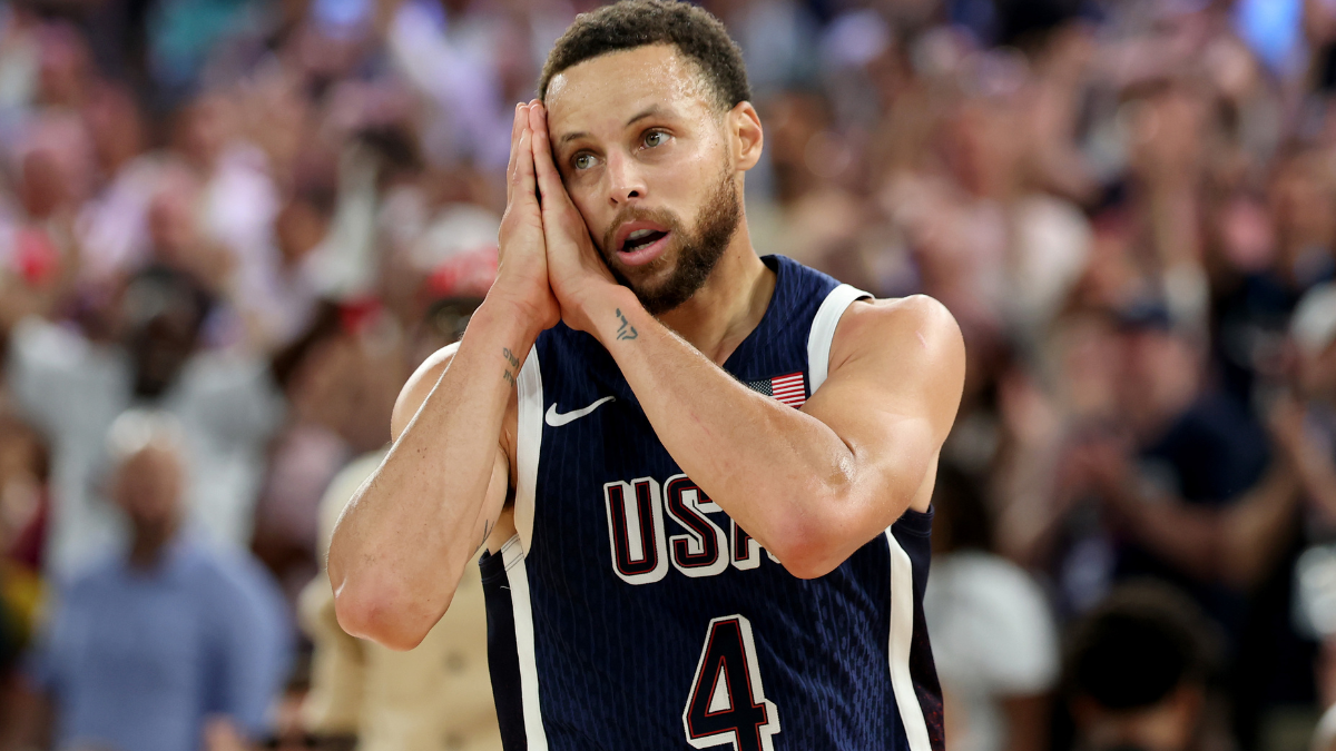 You are currently viewing Steph slyly reveals favorite French word he learned at Olympics