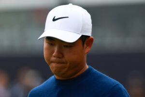 Read more about the article Tom Kim apologizes for breaking locker door after playoff loss on DP World Tour