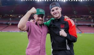 Read more about the article Conor McGregor spotted on Emirates pitch in bizarre video after Arsenal beat Paris Saint-Germain