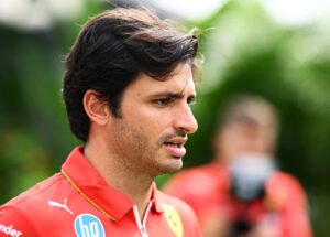 Read more about the article Williams boss makes bold Carlos Sainz prediction after Ferrari exit: ‘He’d prefer to be here’