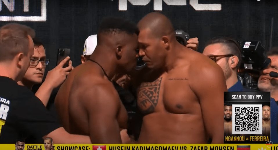 You are currently viewing Francis Ngannou dwarfed by 6ft 8in giant as they butt heads after weighing in at monstrous 500lbs combined weight for PFL heavyweight title fight