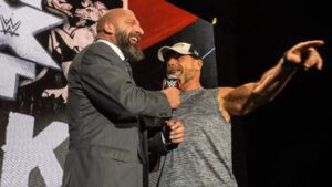 Read more about the article Triple H and Shawn Michaels recreate iconic DX State of the Union speech with hilarious results