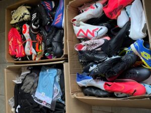 Read more about the article Sports Donations: Shoes4Life offers The Aliguma Foundation soccer boots, goalkeepers’ gloves