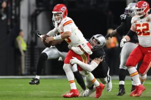 Read more about the article Stunning Maxx Crosby streak could have ended much sooner but he recovered from near-death experience to sack Patrick Mahomes