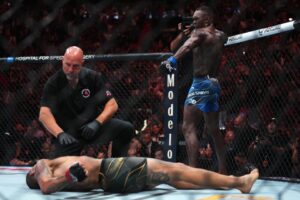 Read more about the article Israel Adesanya gives one key reason for Alex Pereira vs Khalil Rountree Jr prediction