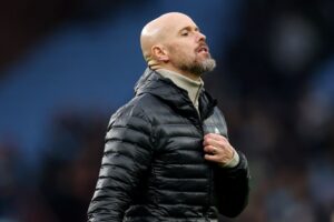 Read more about the article Jason Cundy has theory why Manchester United may have to wait until summer to replace Erik ten Hag