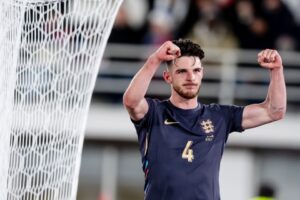 Read more about the article ‘That’s wrong’ – Declan Rice hits back at England legend’s claim about Lee Carsley’s team’s lack of identity