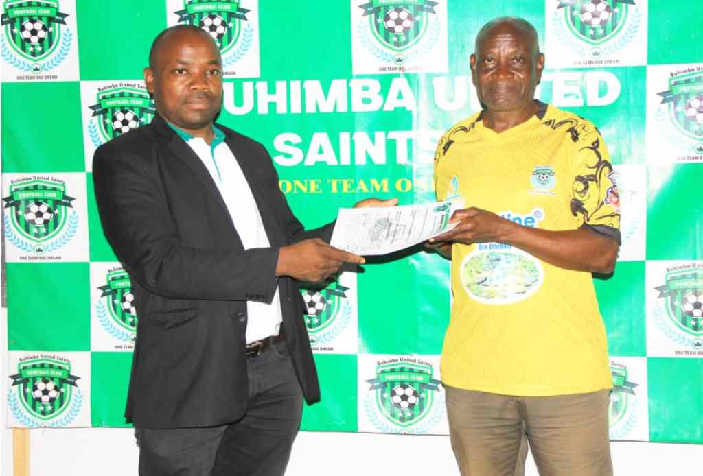 You are currently viewing Buhimba United Saints reunite with legendary coach Nkata